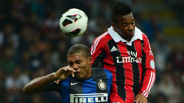 juan internazionale x milan robinho (Foto: AFP)