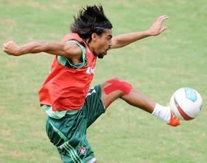 araújo fluminense treino (Foto: Dhavid Normando/Photocamera) araújo fluminense treino (Foto: Dhavid Normando/Photocamera)