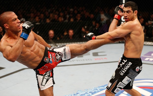 UFC Sacramento Danny Castillo x Edson Barboza (Foto: Getty Images)