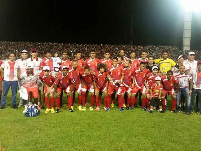 Formação do Imperatriz campeão maranhense de 2015 (Foto: Bruno Alves/Globoesporte.com)