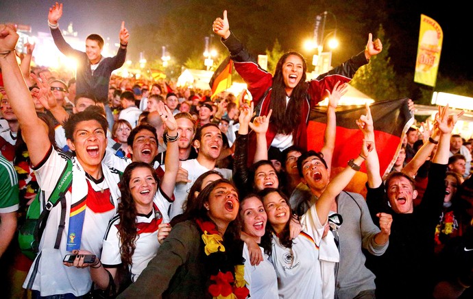 festa torcida da Alemanha em Berlim (Foto: AFP)