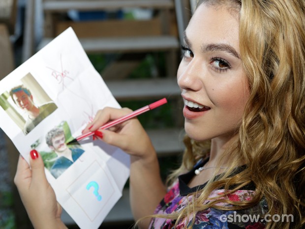 Chrysti brinca com a possibilidade de um novo amor para Meg (Foto: Fábio Rocha / TV Globo)