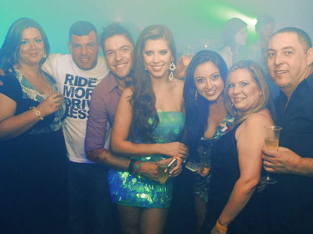 Nasser e Andressa em boate de Porto Alegre (Foto: Chico Soll / Divulgação)