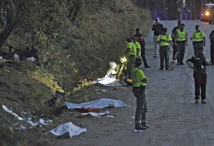 Acidente fatal Rali de A Coruña na Espanha corpos (Foto: Marcos Miguez-Voz de Galicia/REUTERS)