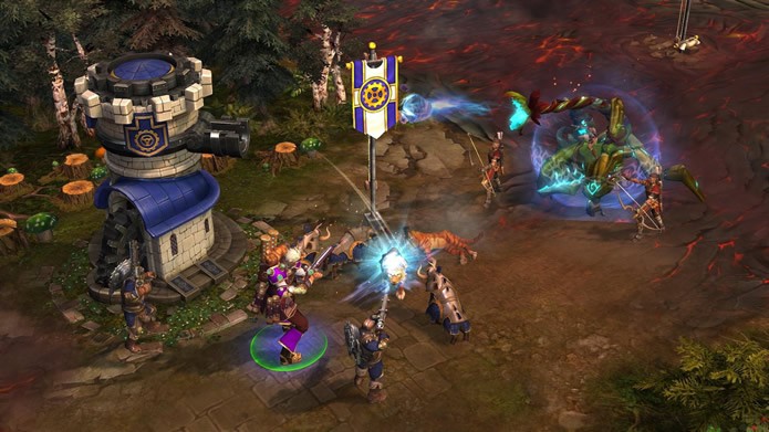 Além de simulador, Prime World oferece partidas de MOBA em que o jogador irá controlar um de seus heróis (Foto: Divulgação/Nival)