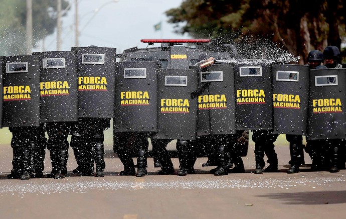 treinamento segurança Copa do Mundo em Brasília (Foto: Reuters)
