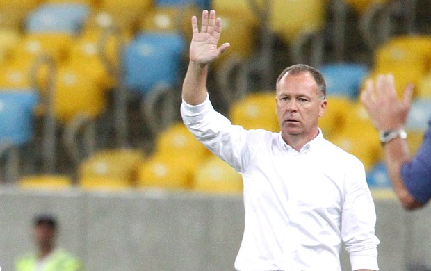 Mano Menezes derrota Flamengo Atlético-PR (Foto: Bruno Gonzalez / Ag. O Globo)