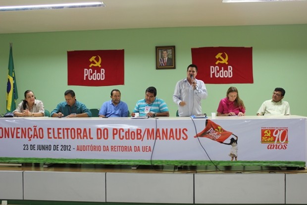 Convenção do PCdoB homologou a participação de 62 candidatos a vereador em Manaus (Foto: Carlos Eduardo Matos/G1 AM)