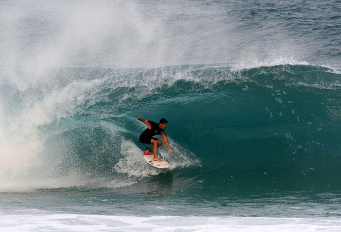 treino surfe Gabriel Medina off the wall (Foto: Pedro Gomes Photography)