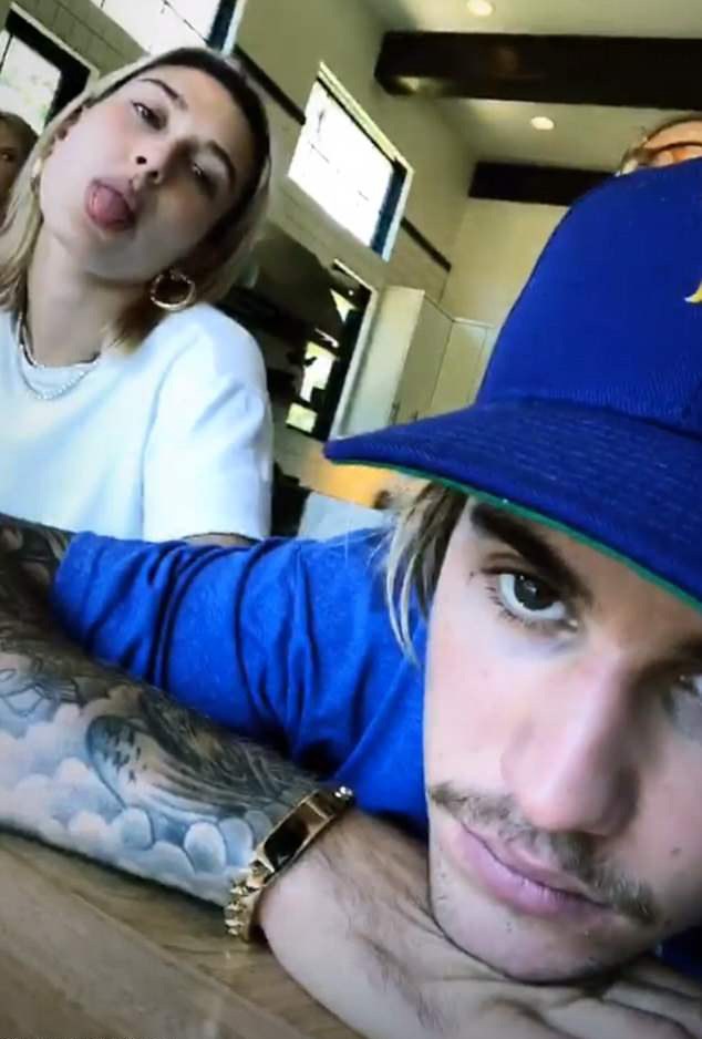 Justin Bieber e Hailey Baldwin pretendem se casar em cerimônia simples