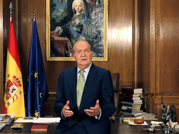 Juan Carlos I, o rei da Espanha, faz discurso de Natal nesta segunda-feira (24) (Foto: AP)