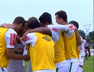 Chapecoense comemora gol (Foto: Reprodução)