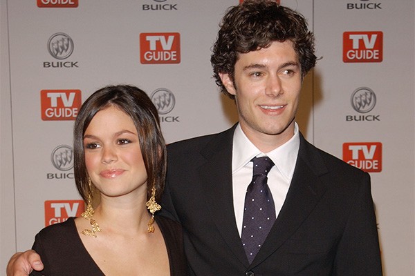 Rachel Bilson e Adam Brody (Foto: Getty Images)