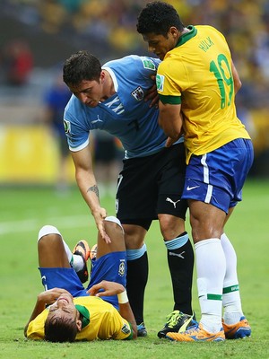 Neymar foi o jogador que sofreu mais faltas na Copa das Confederações