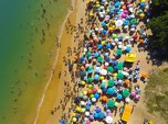 Fotos Drone Registra Praias Lotadas Em Guarapari Es Fotos Em Ver O