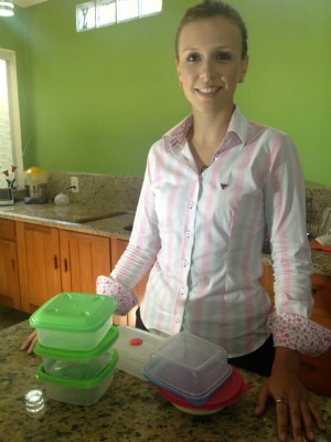 Nutricionista dá dicas para armazenamento de alimentos em potes para não colocar saúde em risco (Foto: Sonia Campos/RBS TV)