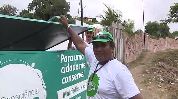 Lixeira comunitária Consciência Limpa (Foto: Rede Amazônica)