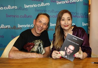 Rafael Ilha e Sonia Abrão (Foto: Celso Tavares / Ego)