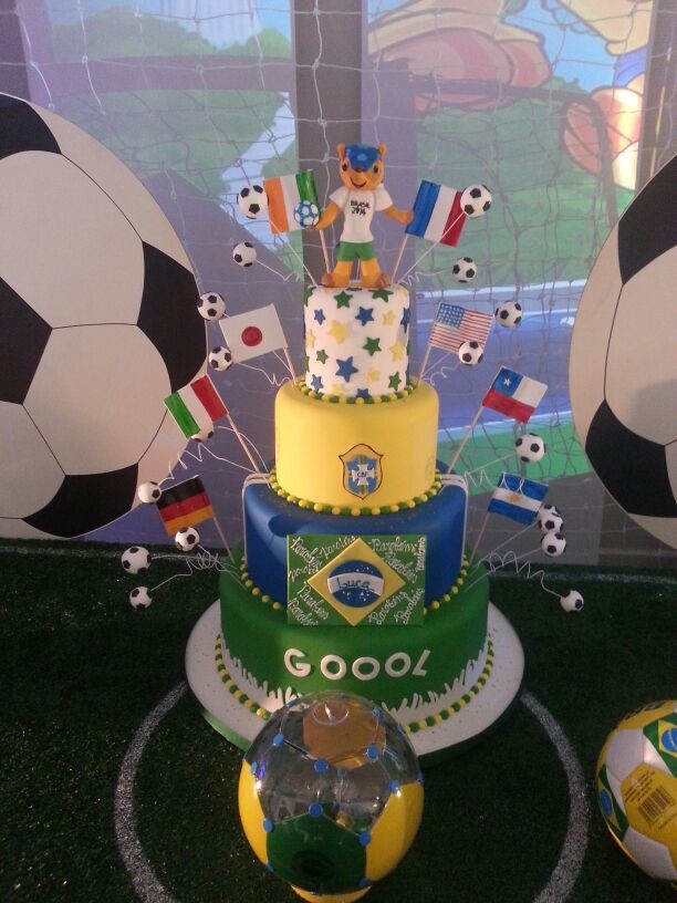 Aniversrio teve como a temtica Copa do Mundo (Foto: Instagram/ Reproduo)