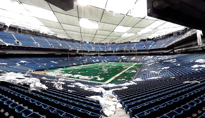 estádio Pontiac Silverdome abandonado (Foto: AP)