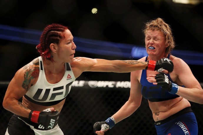 Cris Cyborg, Tonya Evinger, UFC 214, MMA (Foto: Getty Images)