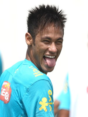 Neymar no treino da seleção brasileira (Foto: Mowa Press) Neymar no treino da seleção brasileira (Foto: Mowa Press)