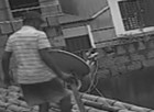 Câmera flagra invasão de casa em Ipatinga (Circuito interno)