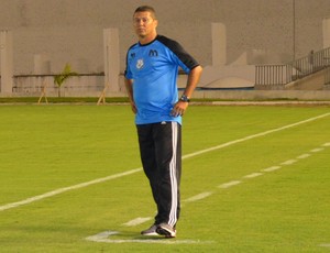 Ramiro Sousa, treinador do Miramar (Foto: Hévilla Wanderley / GloboEsporte.com/pb)
