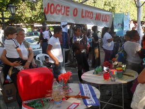 Na praça do Carmo, foram realizadas ações educativas (Foto: Divulgação)