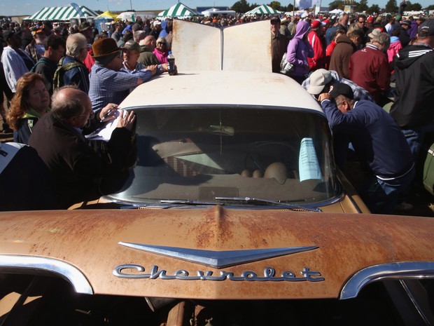 carros enferrujados leilão (Foto: Jason Kempin/Getty Images/AFP)