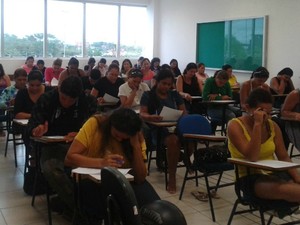 Prefeitura de Rio Branco aplicou prova para Secretaria de Educação (Foto: Veriana Ribeiro / G1)