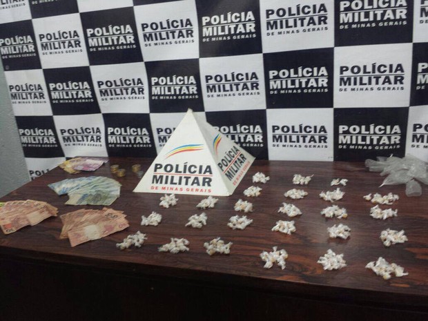 Drogas Divinópolis (Foto: Policia Militar/ Divulgação)