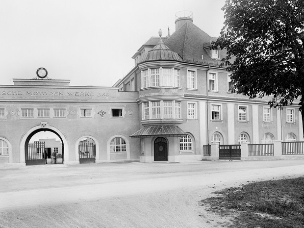 Fábrica de BMW em Milbertshofen, em Munique (Foto: Divulgação)