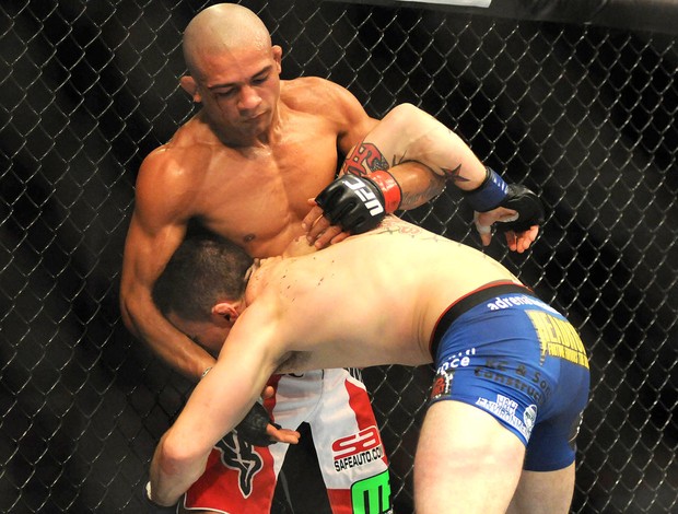 Diego Brandão e Joey Gambino, UFC RIO III (Foto: André Durão / Globoesporte.com)