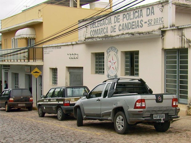 Armas foram furtadas da Delegacia de Candeias (Foto: Reprodução EPTV)