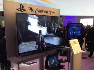 Serviço PlayStation Now estreia na metade do ano nos EUA e traz jogos da família PlayStation por streaming (Foto: Gustavo Petró/G1) Serviço PlayStation Now estreia na metade do ano nos EUA e traz jogos da família PlayStation por streaming (Foto: Gustavo Petró/G1)