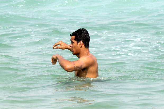 Marcello Melo com a namorada (Foto: J.Humberto / AgNews )