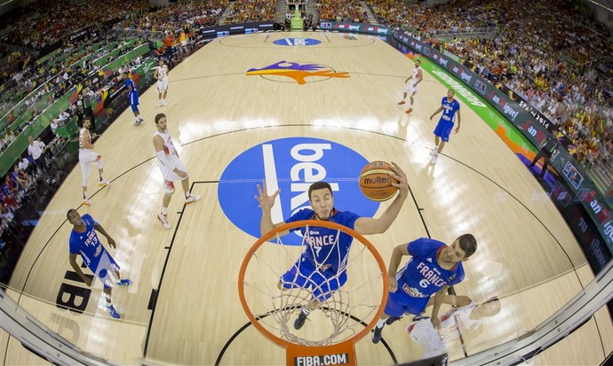 França e Espanha também reeditarão o confronto da primeira fase nas quartas de final (Foto: Divulgação/FIBA)