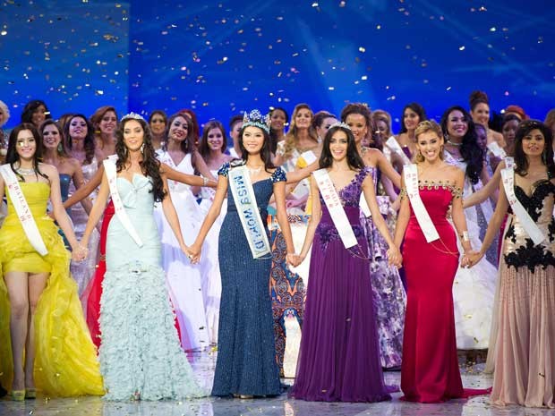 Foto de arquivo de 18 de agosto de 2012 mostra as finalistas do concurso Miss Mundo 2012 na China (Foto: Ed Jones/ AFP Arquivo)