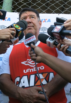 vasco joel santana treino (Foto: Edgard Maciel de Sá)