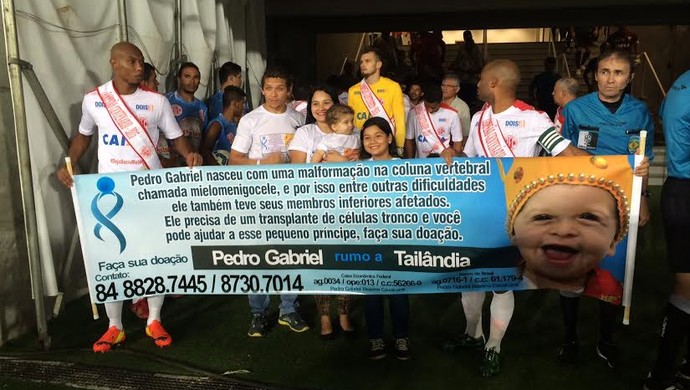 campanha Pedro Gabriel América-rn (Foto: Augusto Gomes/GloboEsporte.com)