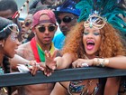 Lewis Hamilton fala a site sobre suposto caso com Rihanna: 'Amigos'