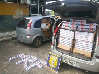 Carga de cigarros contrabandeados do Paraguai apreendida em Igarassu, PE (Foto: Divulgação / PRF)