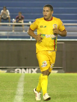 Tonho Cabañas, atacante do Galvez-AC (Foto: João Paulo Maia)