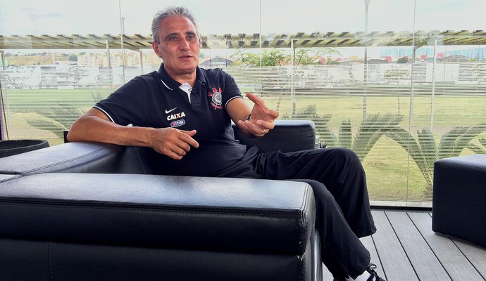 Tite revela emoção no 