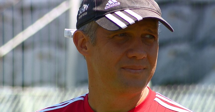 Eduardo confirma compromisso com Ponte para 2017: 