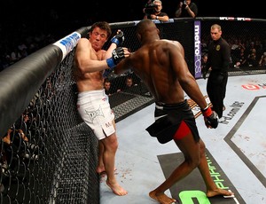 Jon Jones x sonnen UFC 159 (Foto: Getty Images)
