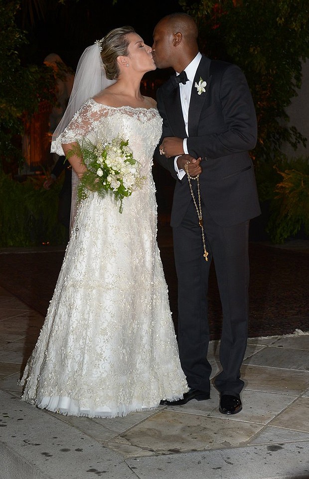 Fernanda Souza com Thiaguinho (Foto: Francisco Cepeda e Thiago Duran/AgNews)