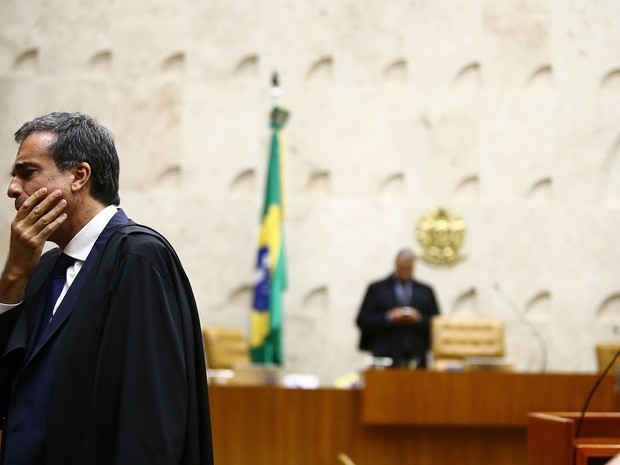 José Eduardo Cardozo no julgamento no STF, Supremo (Foto: Wilton Junior/Estadão Conteúdo)