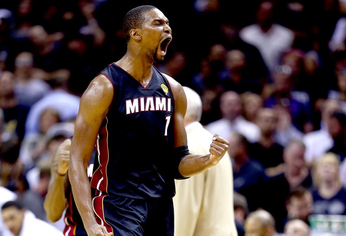 Chris Bosh  final NBA Miami x San Antonio jogo 2 (Foto: Getty Images)